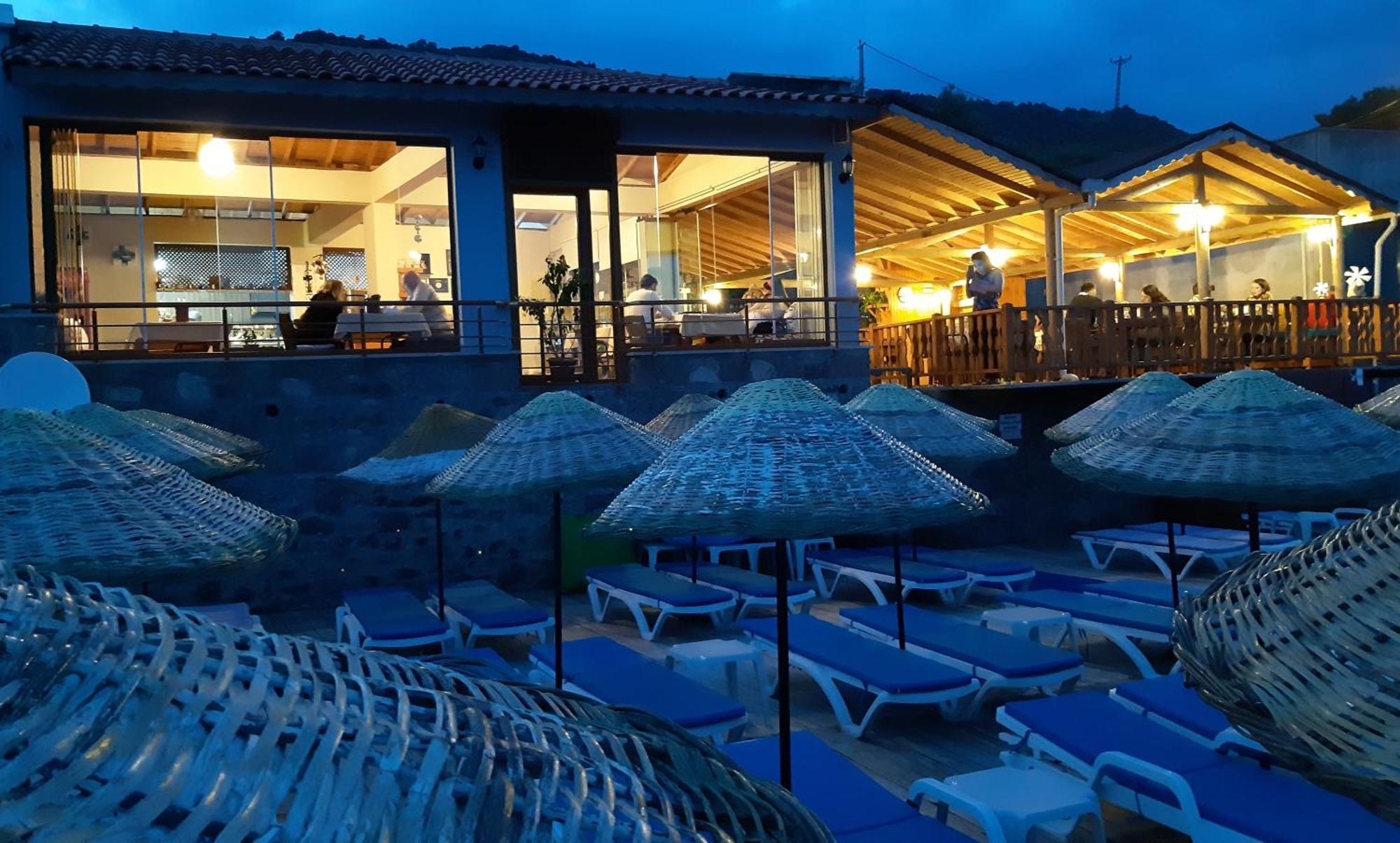 Assos Nazan Motel Restoran Beach Sokakagzi Exterior photo